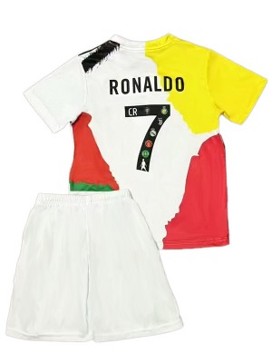 Real madrid maglia da calcio per bambini Ronaldo 7 Juventus, kit da calcio per bambini Manchester United mini maglia da calcio per ragazzi uniformi 2025-2026